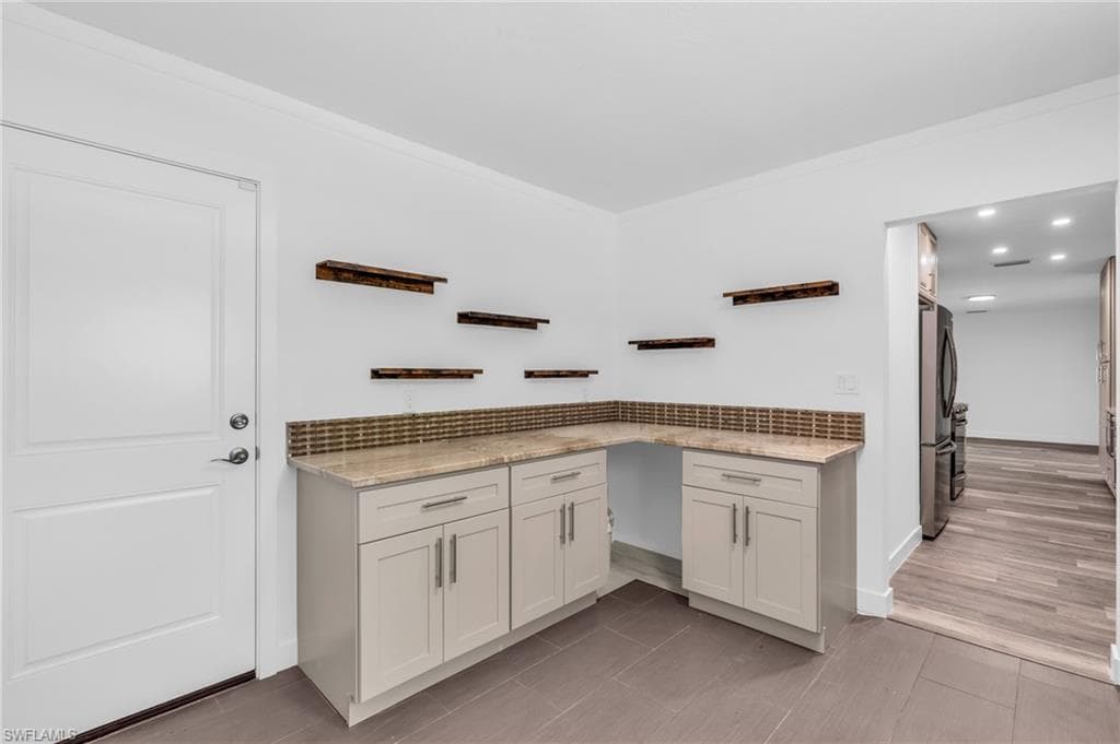 55 Aqua Ln, North Fort Myers, FL 33903-20