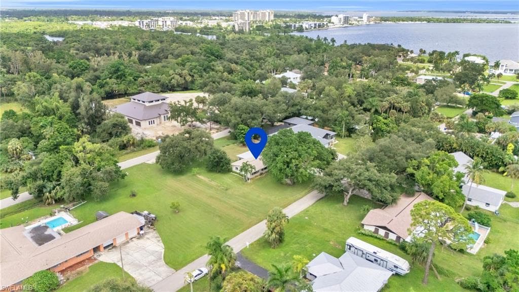 55 Aqua Ln, North Fort Myers, FL 33903-25