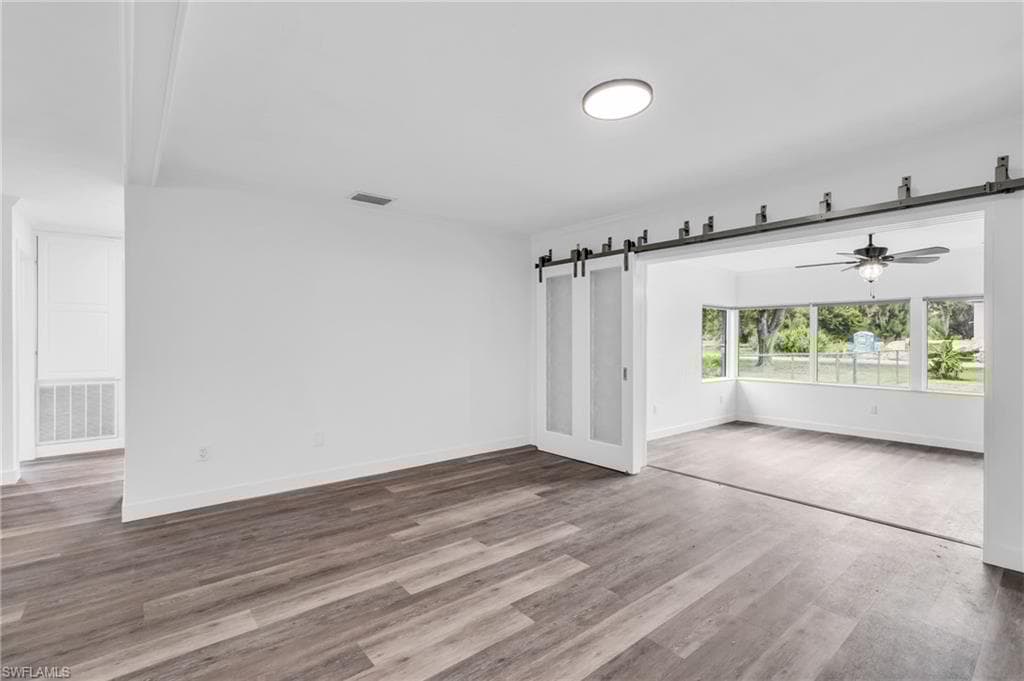 55 Aqua Ln, North Fort Myers, FL 33903-4