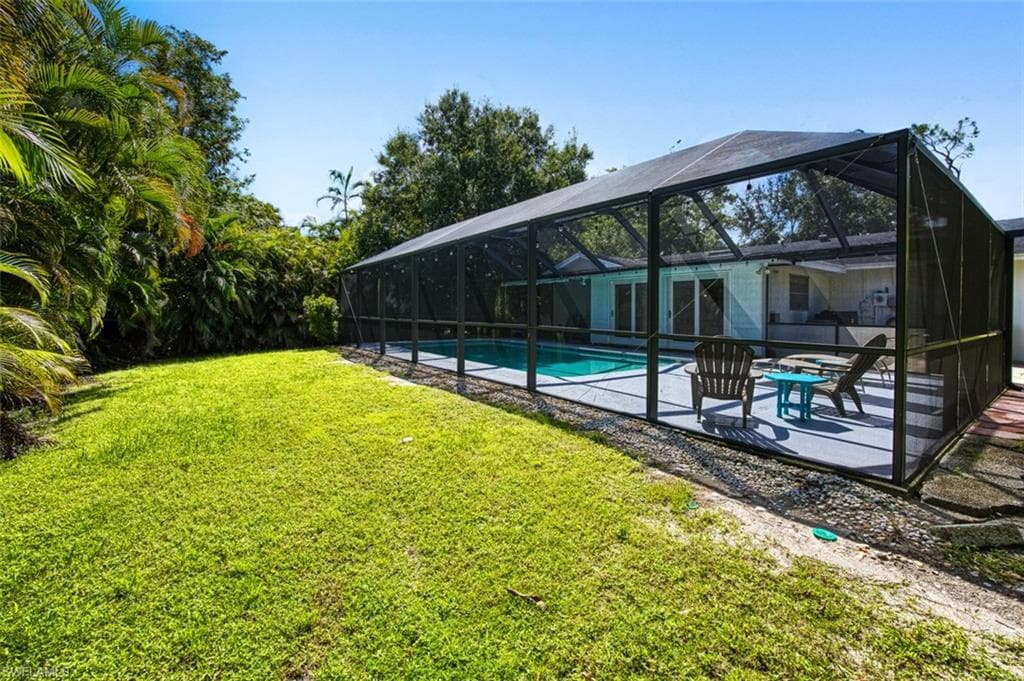 4459 Flamingo Dr, Naples, FL 34104-39