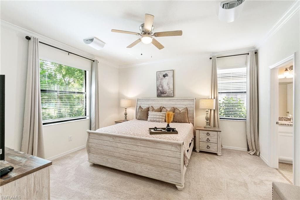 9431 Foxglove Ln, Naples, FL 34120-20