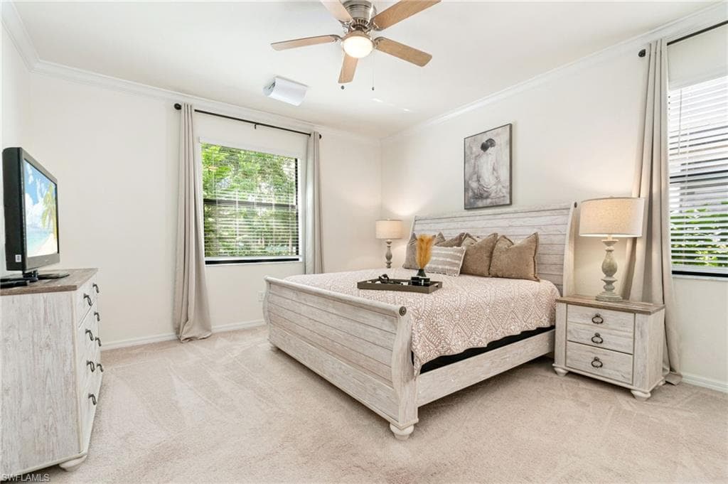 9431 Foxglove Ln, Naples, FL 34120-21