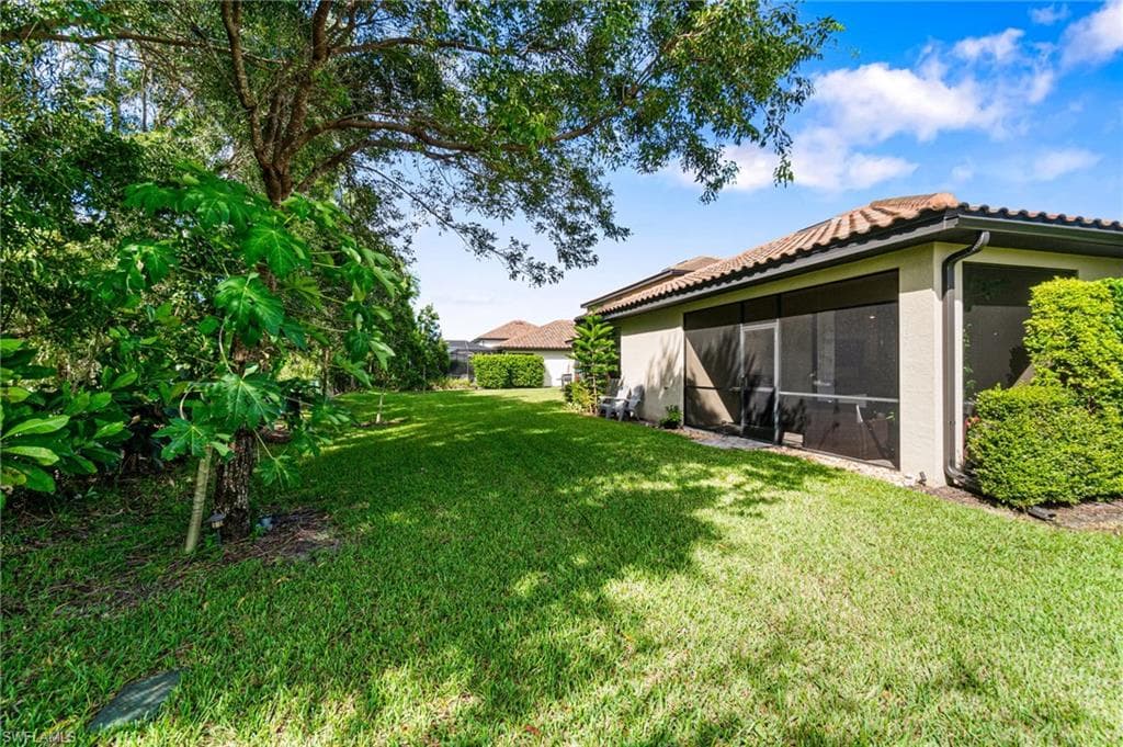 9431 Foxglove Ln, Naples, FL 34120-36
