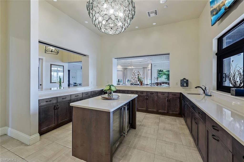 9431 Foxglove Ln, Naples, FL 34120-47