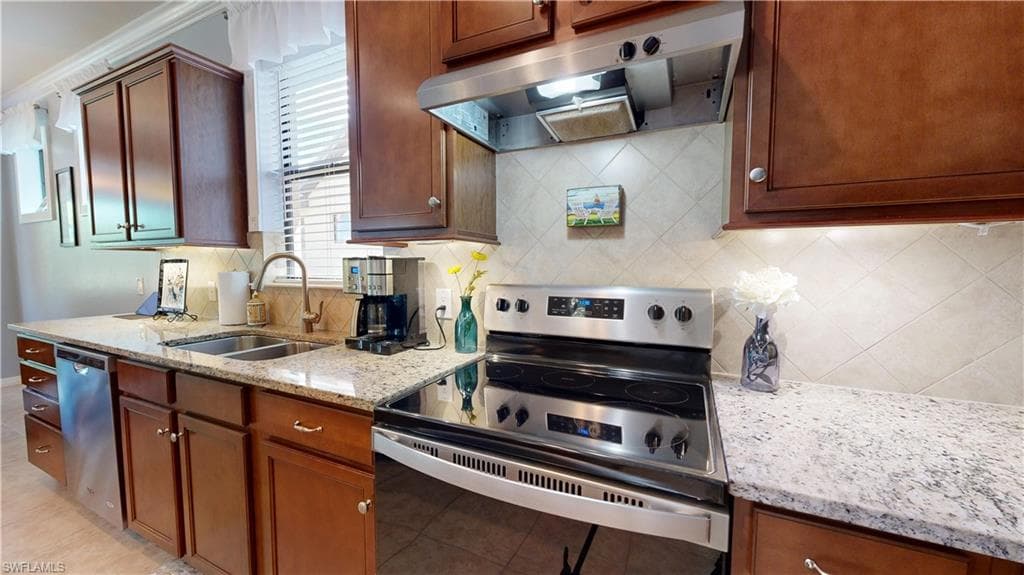 6085 Triumph Ln, Ave Maria, FL 34142-8