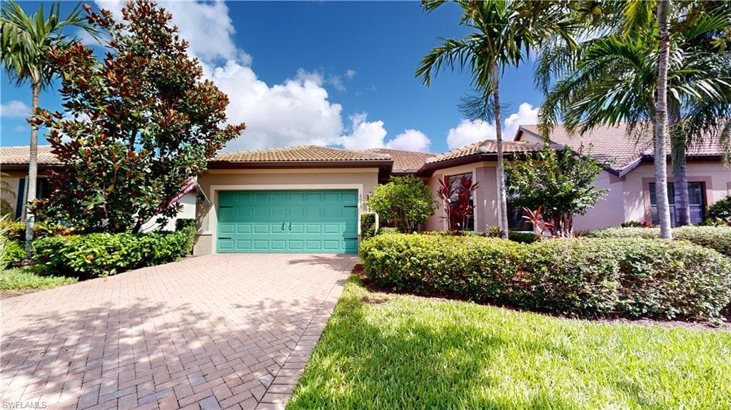 6085 Triumph Ln, Ave Maria, FL 34142-2
