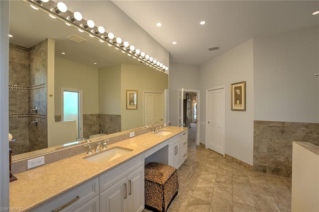 1639 Mcilvaine Ct, Marco Island, FL 34145-30