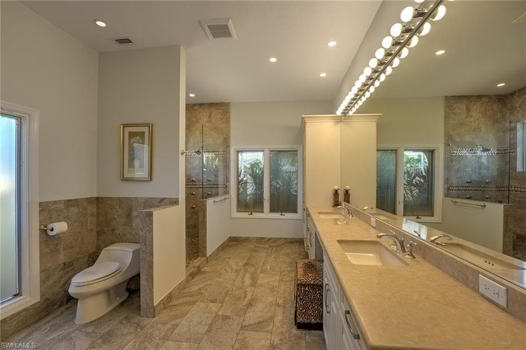 1639 Mcilvaine Ct, Marco Island, FL 34145-32