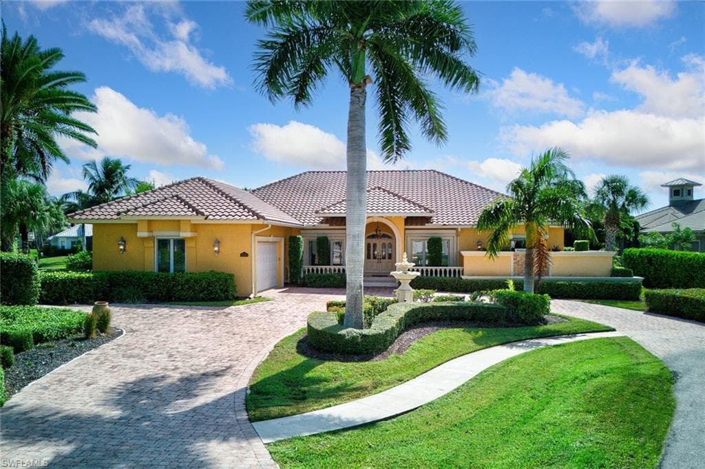 1639 Mcilvaine Ct, Marco Island, FL 34145-3