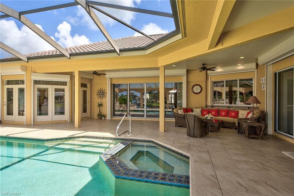 1639 Mcilvaine Ct, Marco Island, FL 34145-46