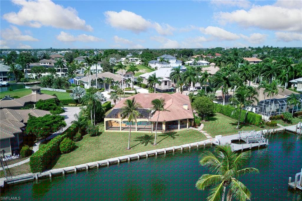 1639 Mcilvaine Ct, Marco Island, FL 34145-5