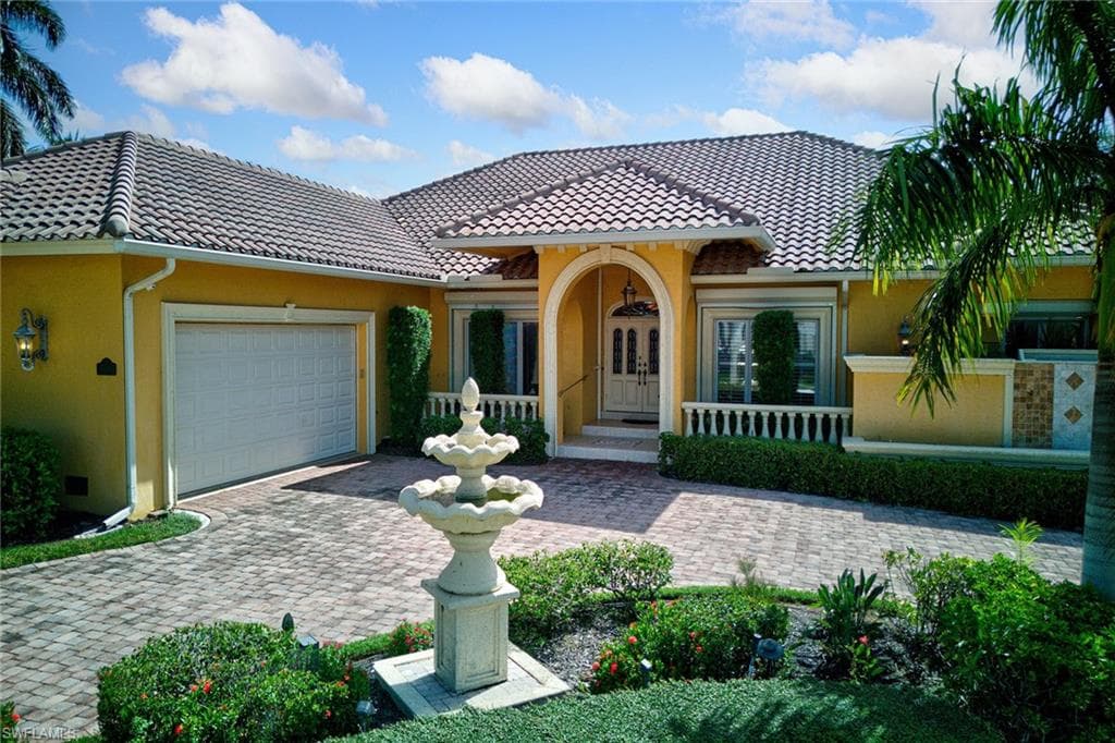 1639 Mcilvaine Ct, Marco Island, FL 34145-6