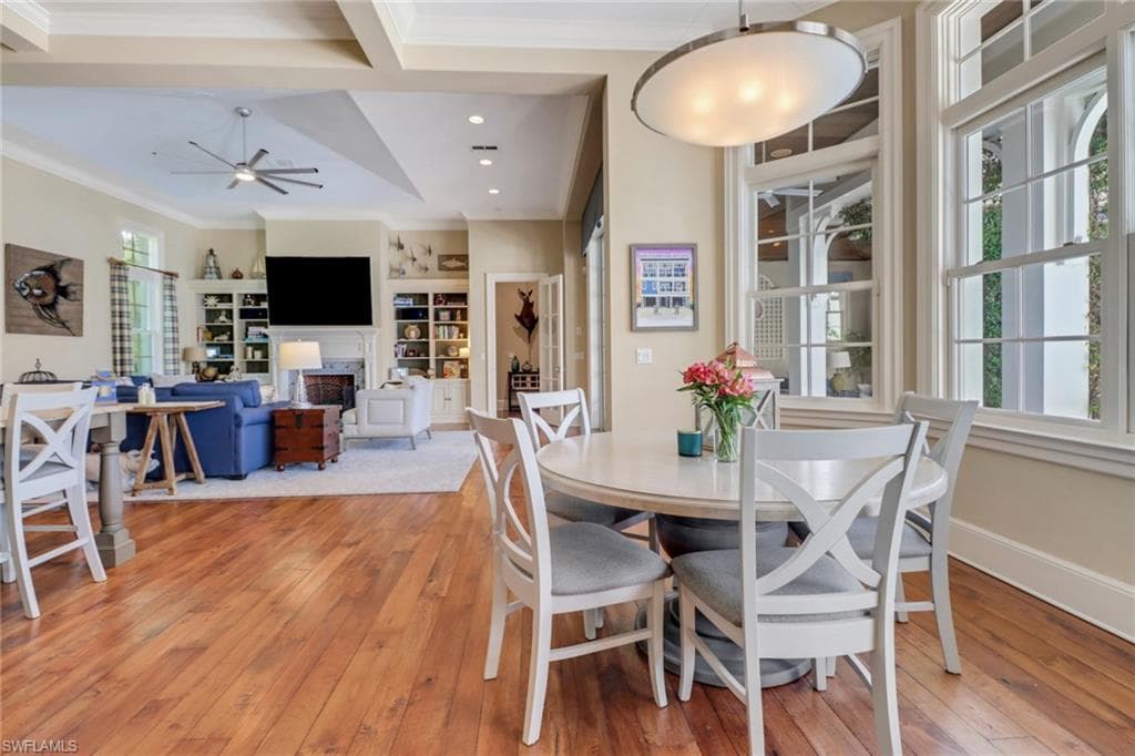 1975 Gulf Shore Blvd S, Naples, FL 34102-18