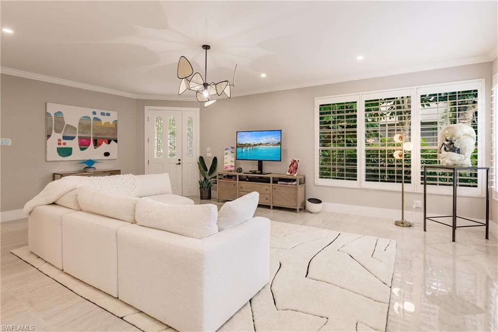 181 Colonade Cir 1405, Naples, FL 34103-11