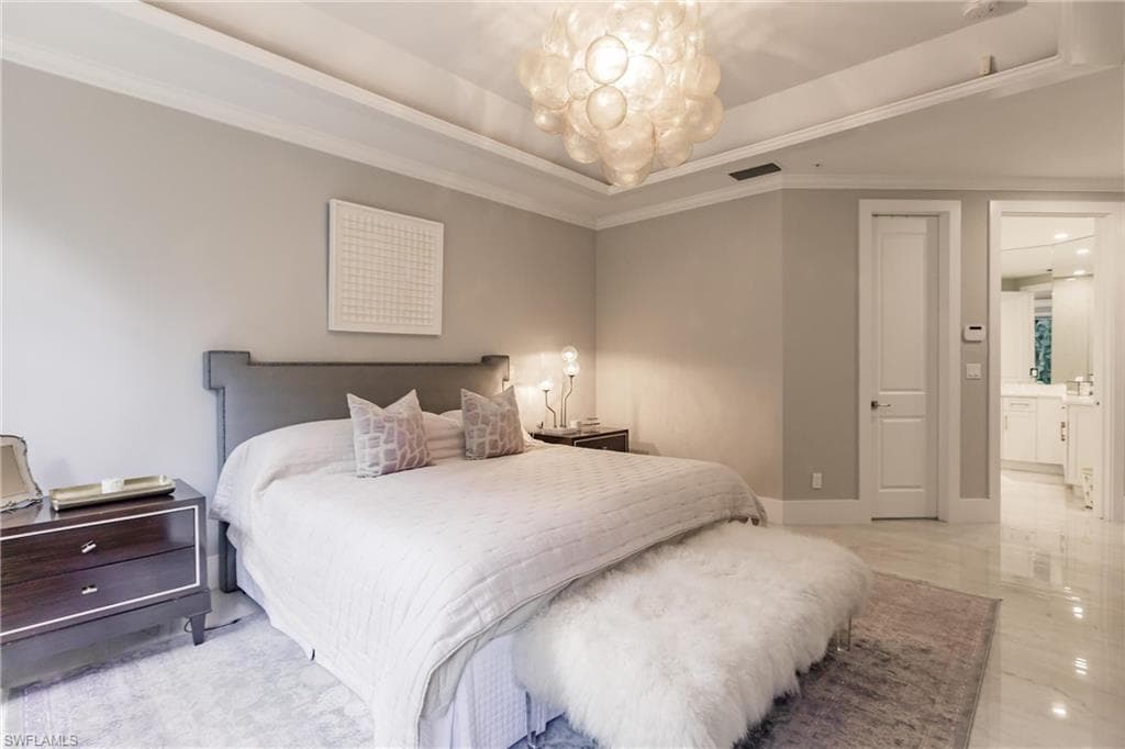 181 Colonade Cir 1405, Naples, FL 34103-28