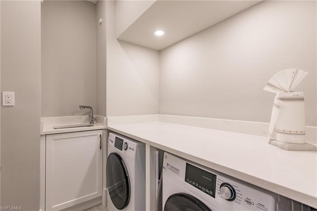 181 Colonade Cir 1405, Naples, FL 34103-42