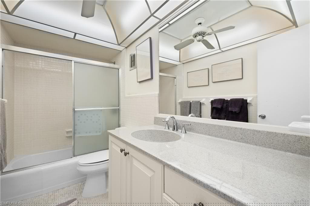 2011 Gulf Shore Blvd N 44, Naples, FL 34102-13