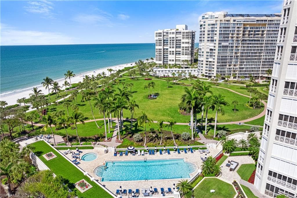 4021 Gulf Shore Blvd N 405, Naples, FL 34103-31