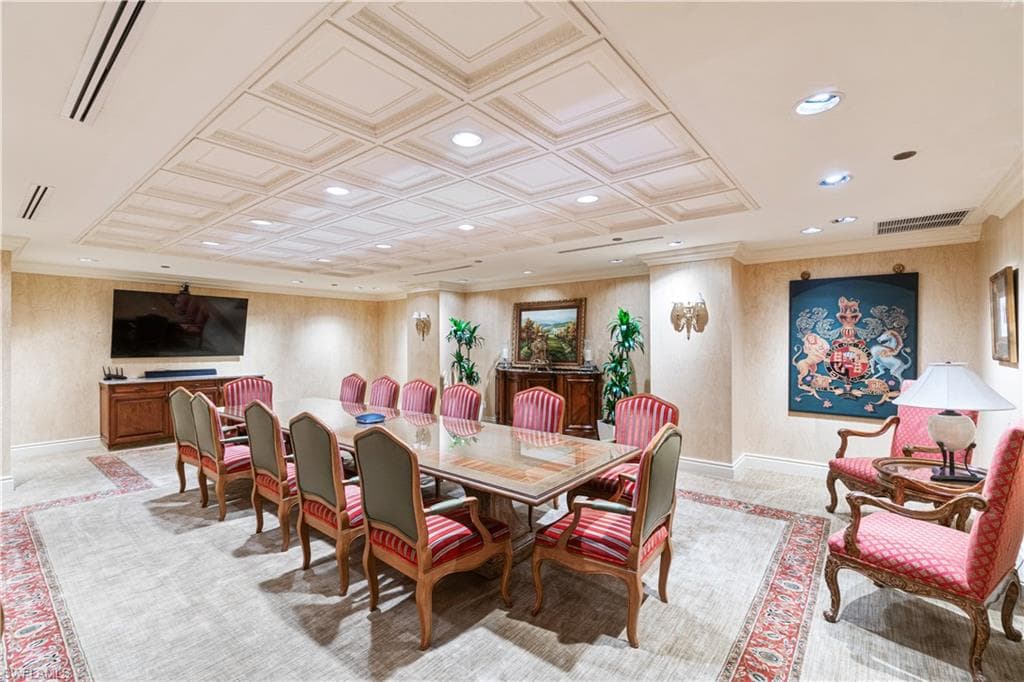 4021 Gulf Shore Blvd N 405, Naples, FL 34103-40