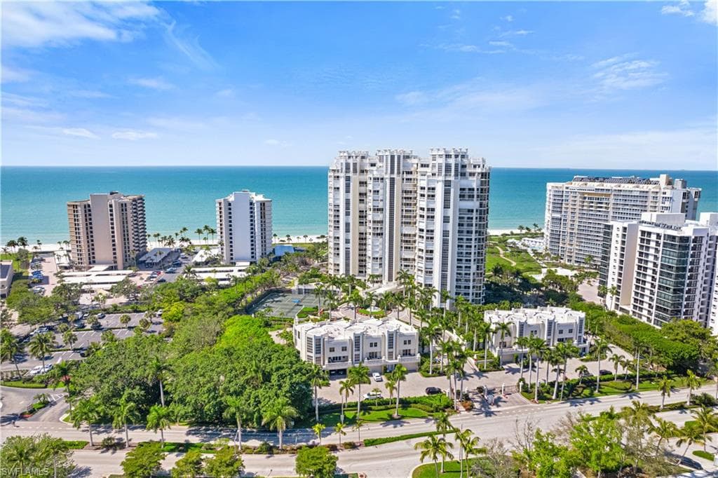 4021 Gulf Shore Blvd N 405, Naples, FL 34103-44