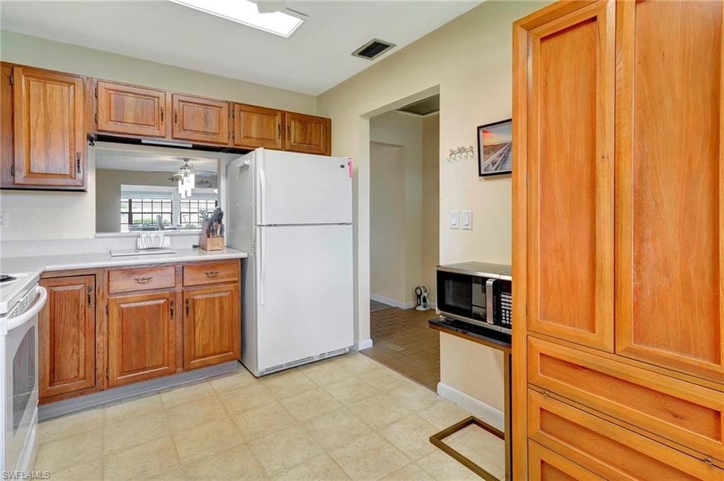 1501 Palm Woode Dr, Fort Myers, FL 33919-15