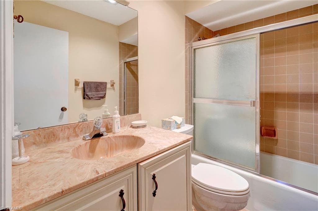 1501 Palm Woode Dr, Fort Myers, FL 33919-27