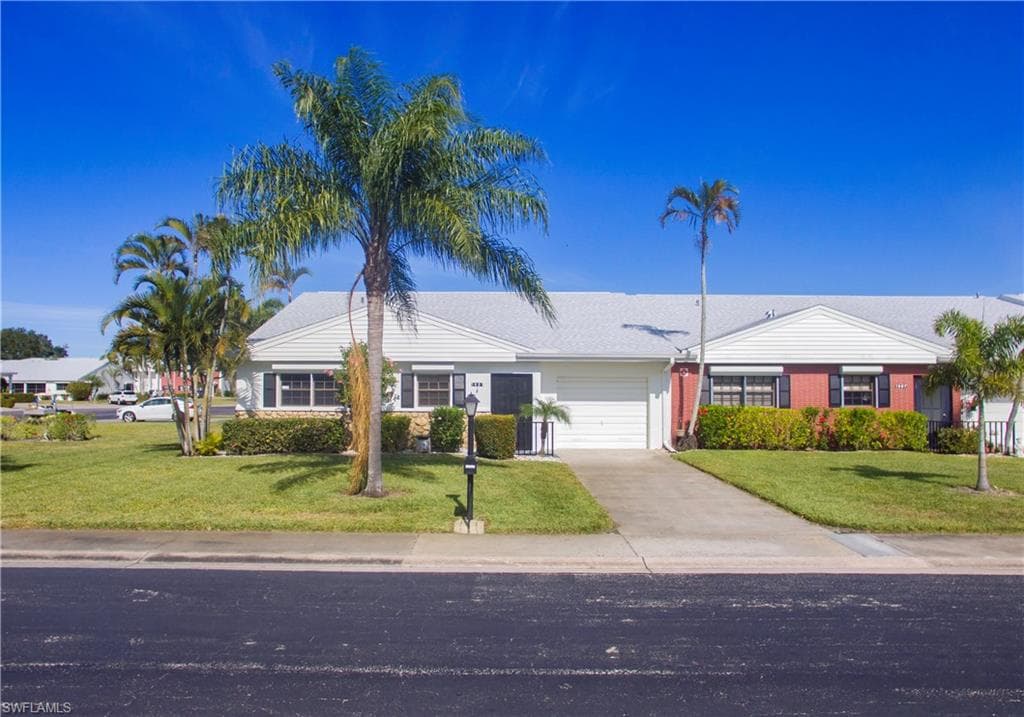 1501 Palm Woode Dr, Fort Myers, FL 33919-30