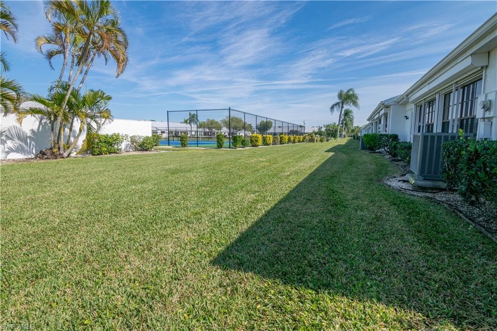 1501 Palm Woode Dr, Fort Myers, FL 33919-43