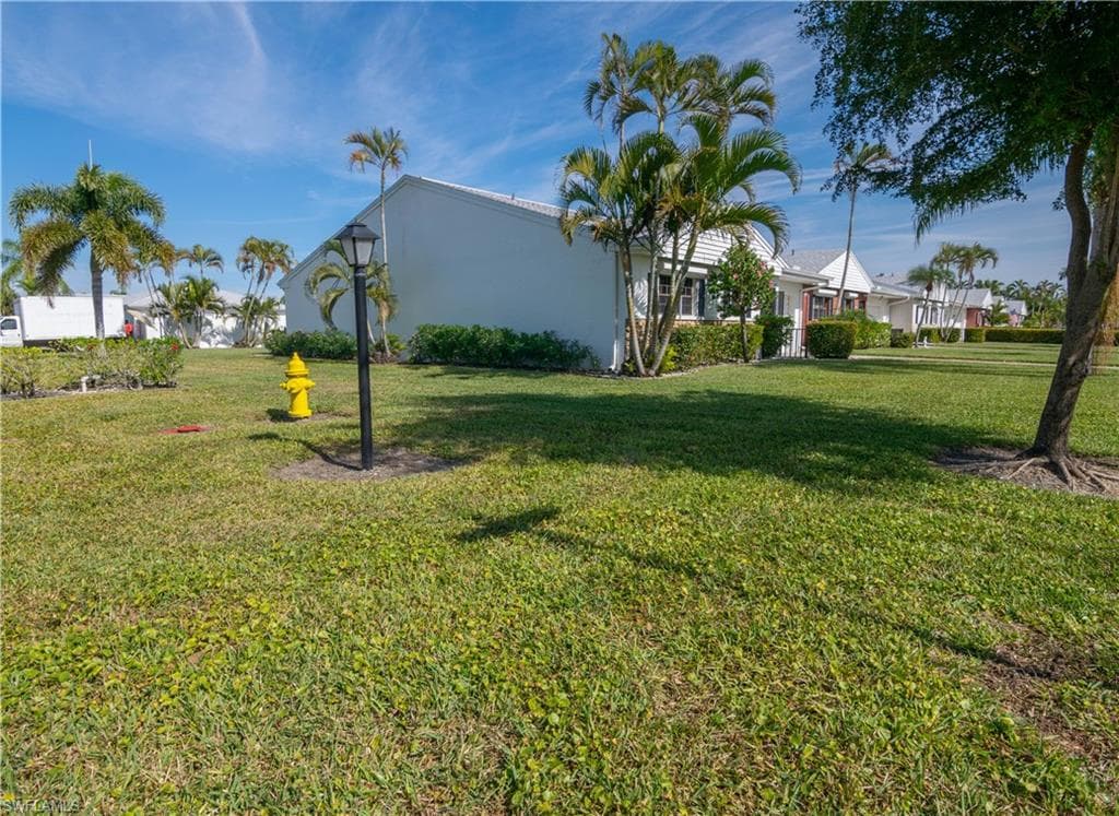 1501 Palm Woode Dr, Fort Myers, FL 33919-44