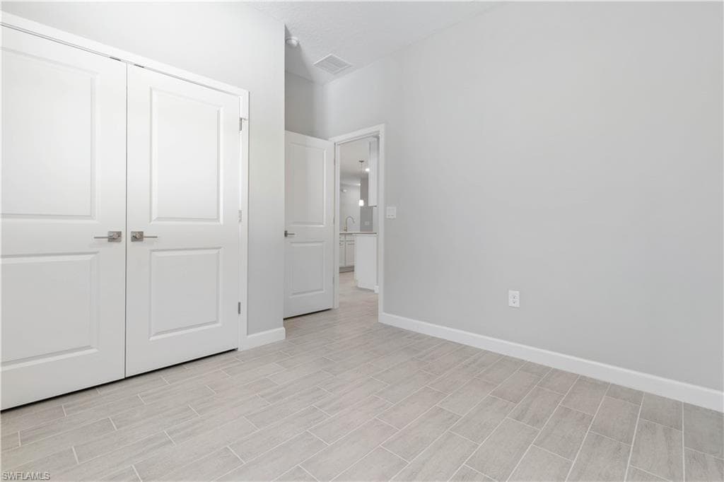 13 34th Pl, Cape Coral, FL 33991-20