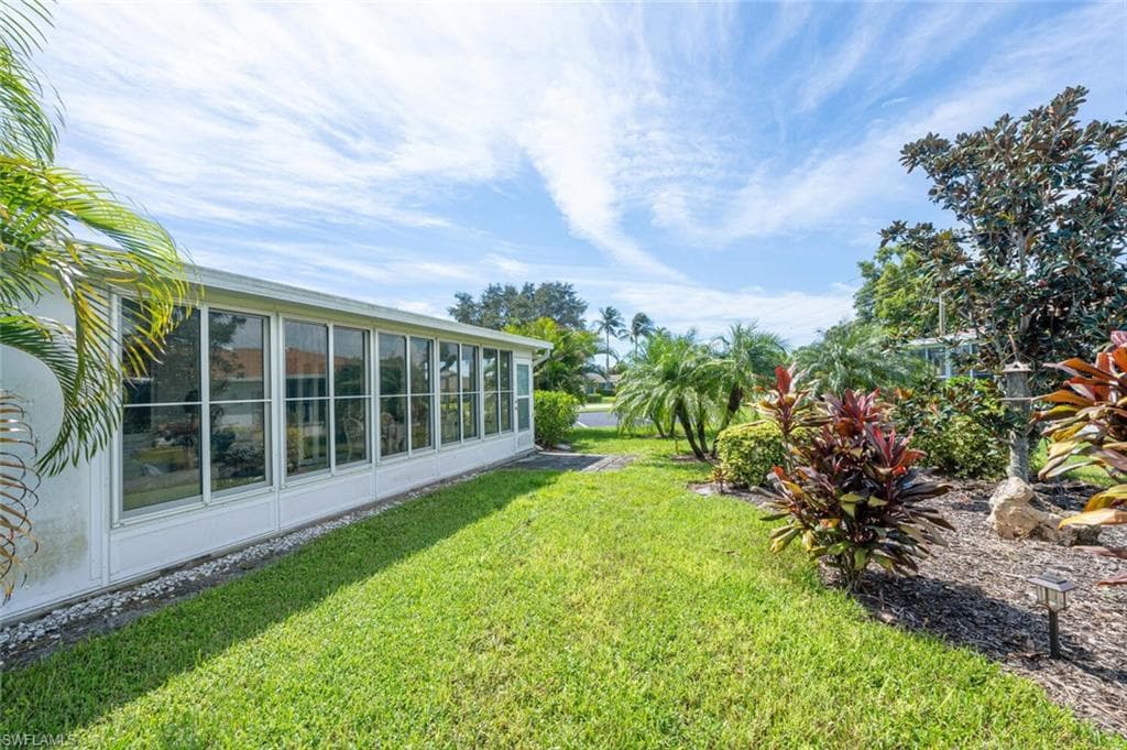 385 Palm Dr 1733, Naples, FL 34112-22