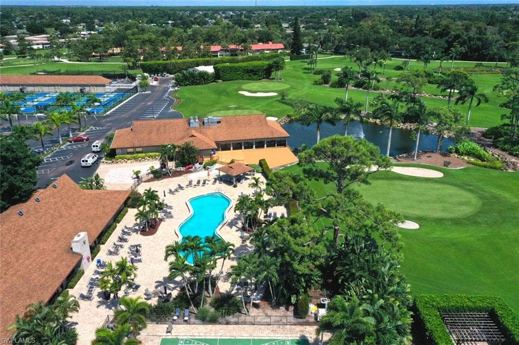 385 Palm Dr 1733, Naples, FL 34112-28