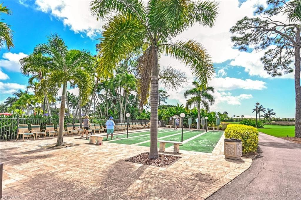 385 Palm Dr 1733, Naples, FL 34112-34