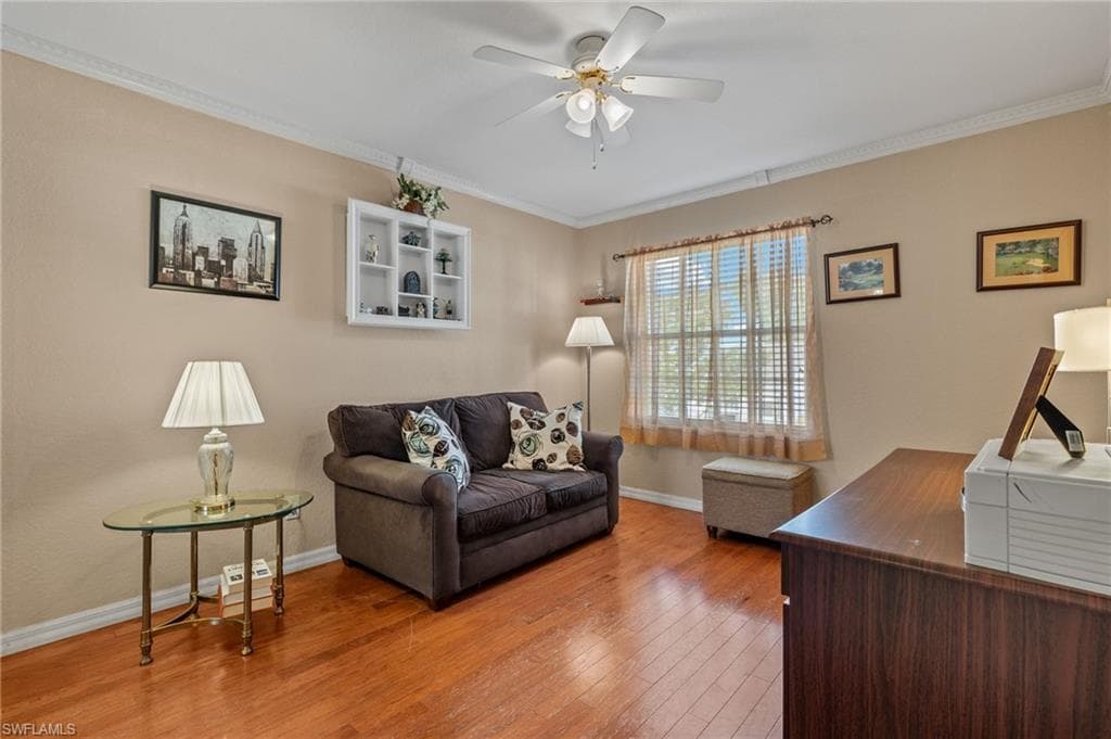 1010 Partridge Cir 202, Naples, FL 34104-19