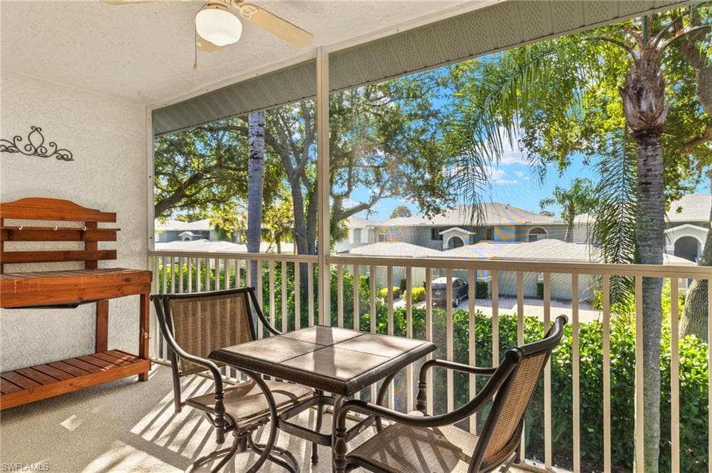 1010 Partridge Cir 202, Naples, FL 34104-20