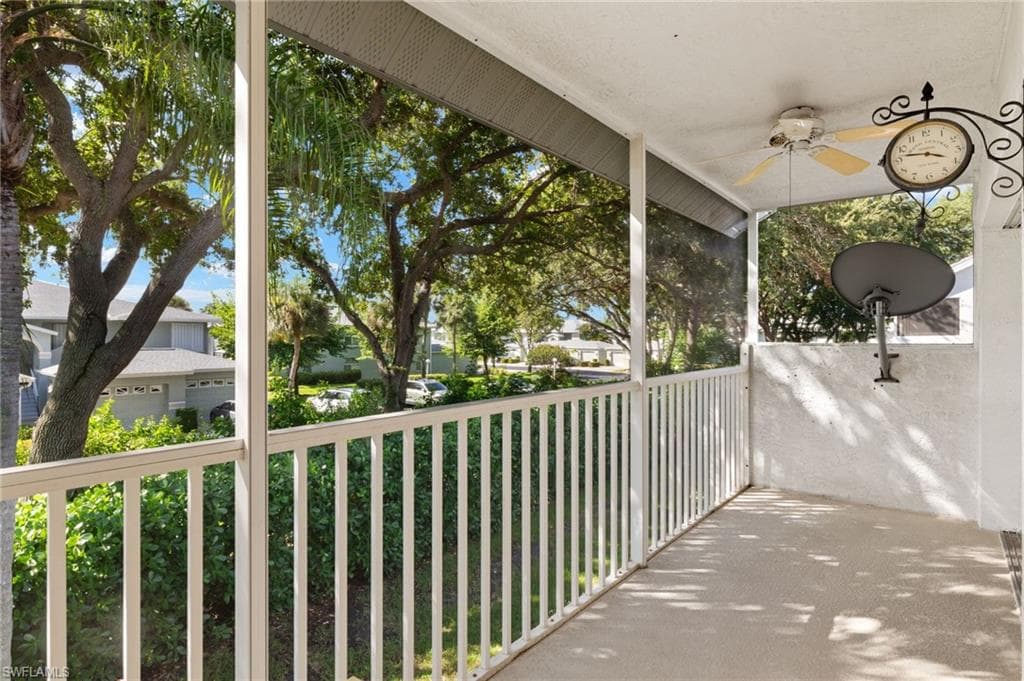 1010 Partridge Cir 202, Naples, FL 34104-22