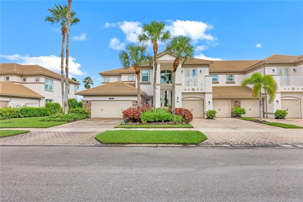 9204 Quartz Ln 3-101, Naples, FL 34120-2