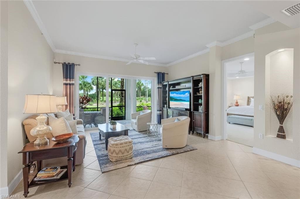 9204 Quartz Ln 3-101, Naples, FL 34120-8