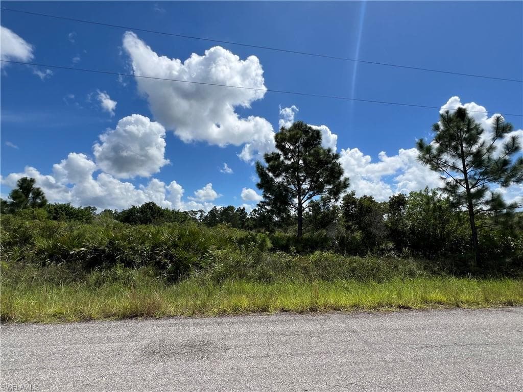 1220 Congress Ave, Lehigh Acres, FL 33972-2