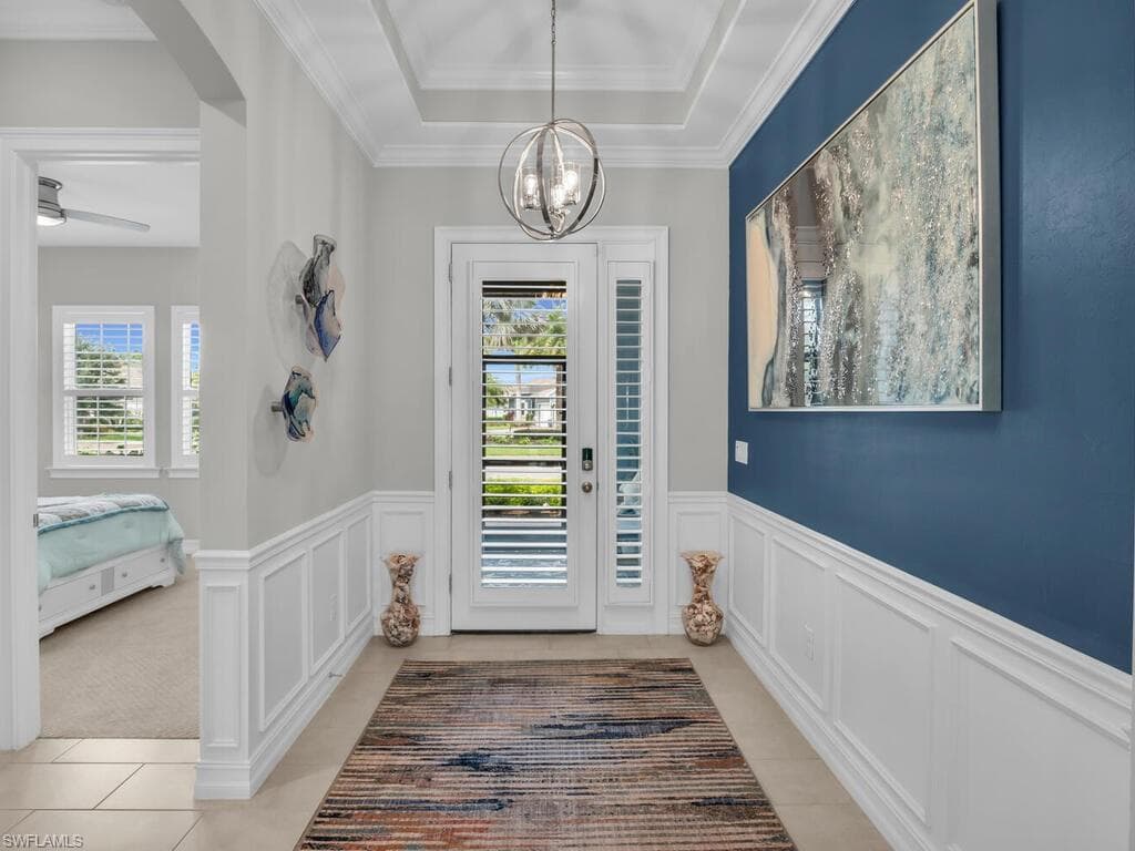 14748 Windward Ln, Naples, FL 34114-5