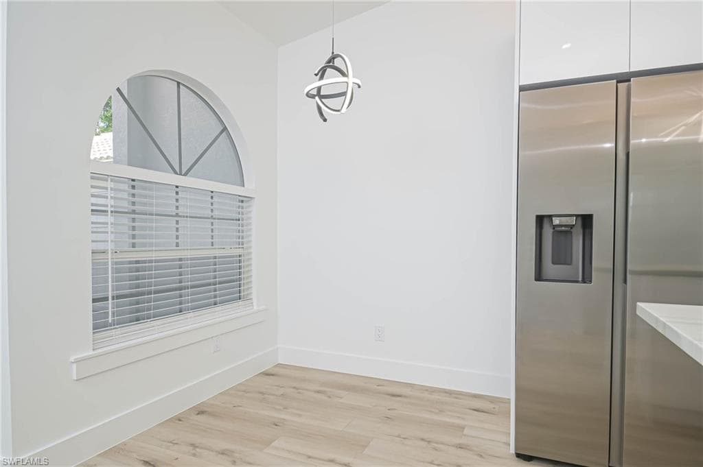 2154 Stacil Cir 14, Naples, FL 34109-7