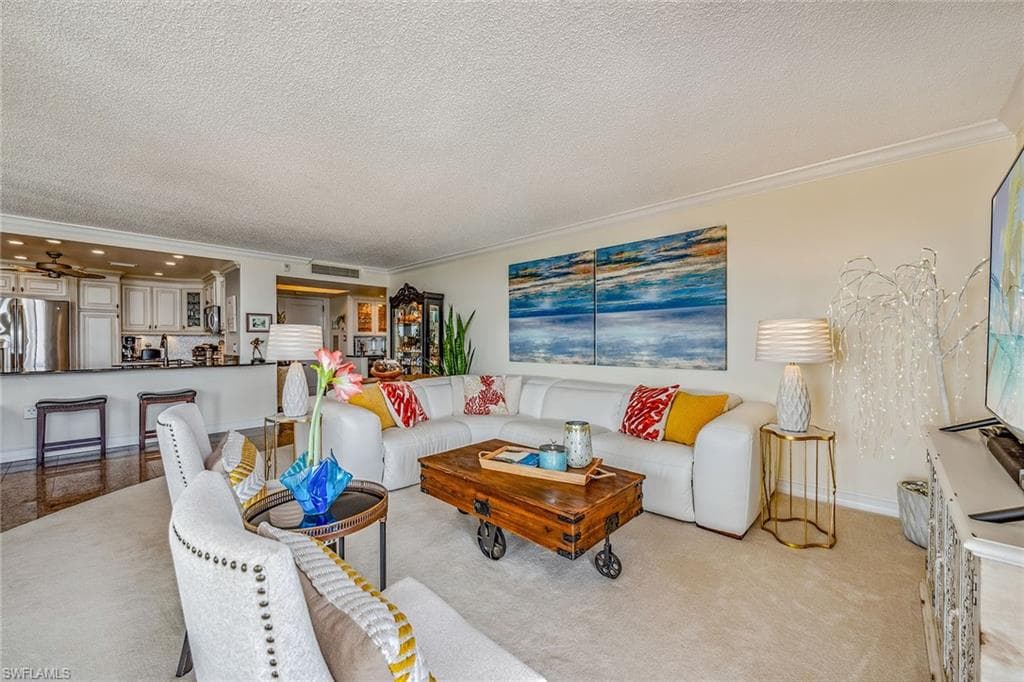 3115 Gulf Shore Blvd N 701s, Naples, FL 34103-15