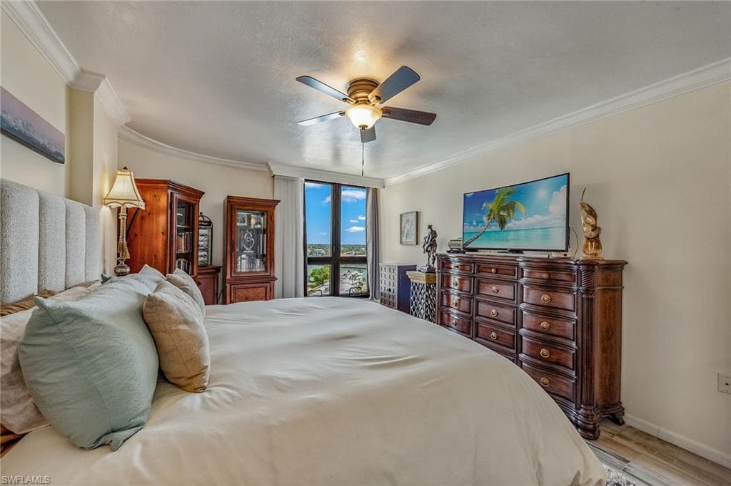 3115 Gulf Shore Blvd N 701s, Naples, FL 34103-17