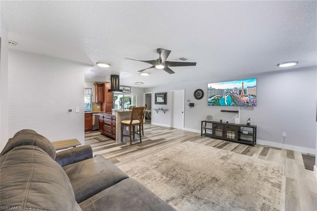 17084 Wayzata Ct, North Fort Myers, FL 33917-9