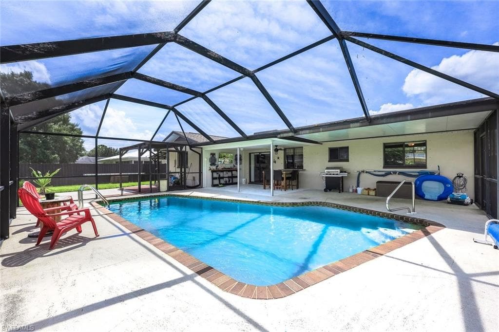 17084 Wayzata Ct, North Fort Myers, FL 33917-16