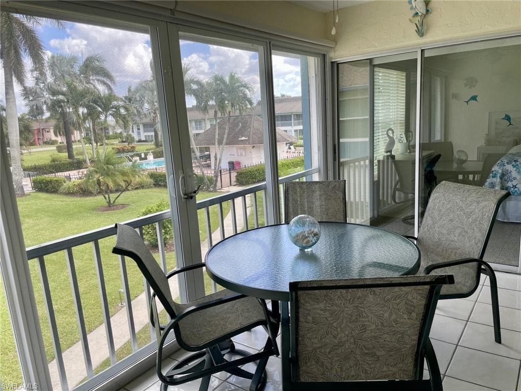 325 Charlemagne Blvd B208, Naples, FL 34112-11