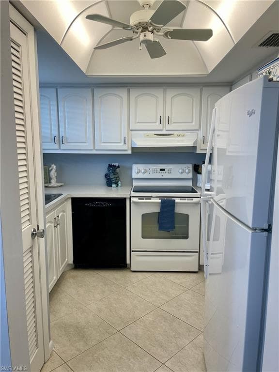 325 Charlemagne Blvd B208, Naples, FL 34112-13