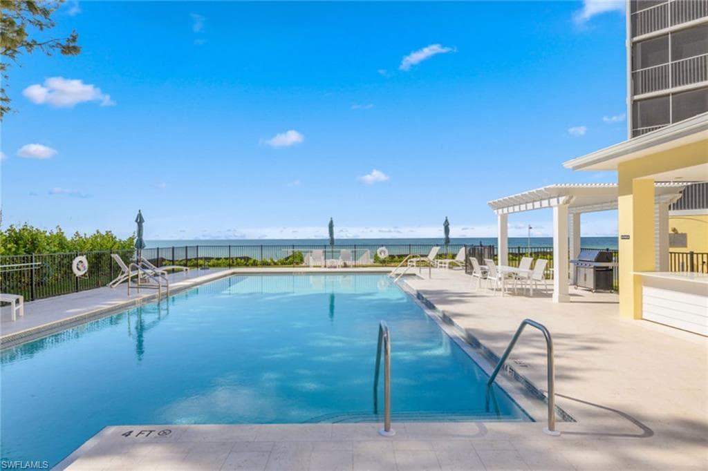 3483 Gulf Shore Blvd N 604, Naples, FL 34103-17