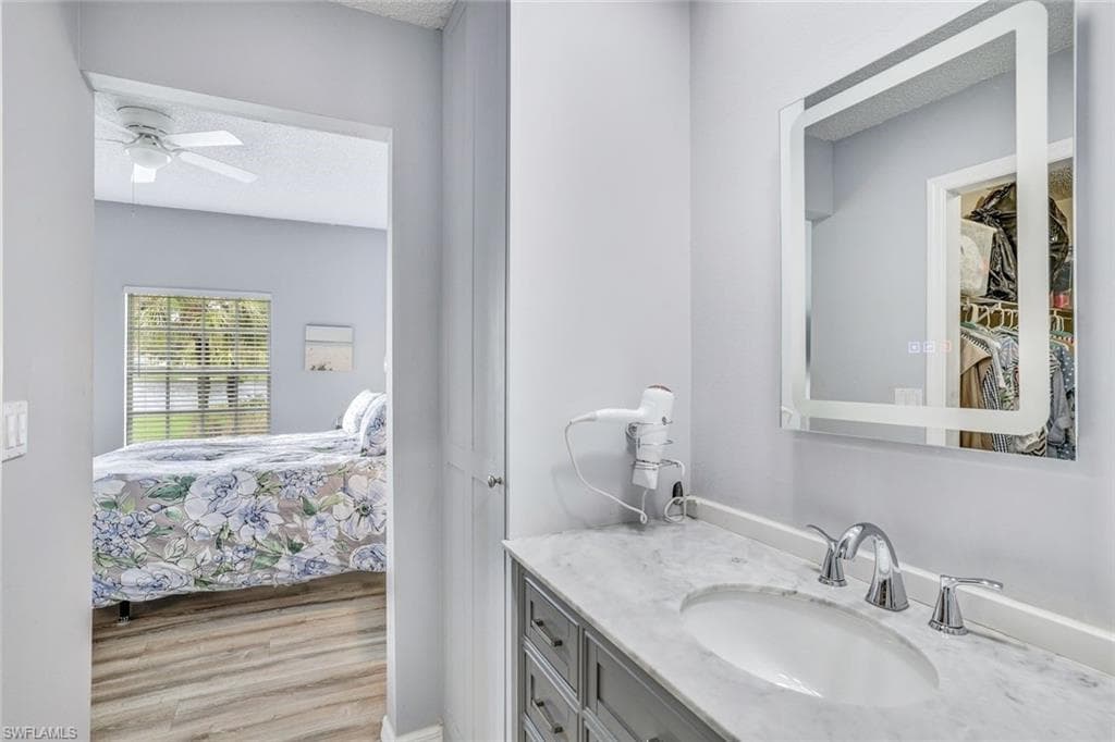 505 Mardel Dr 104, Naples, FL 34104-12