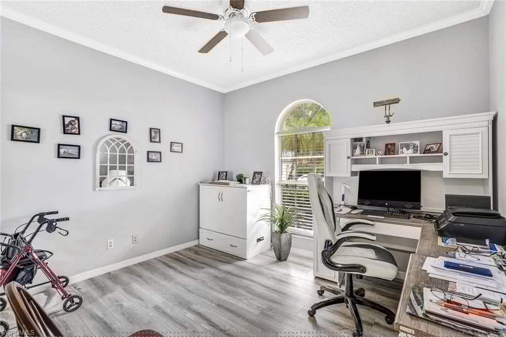 505 Mardel Dr 104, Naples, FL 34104-13